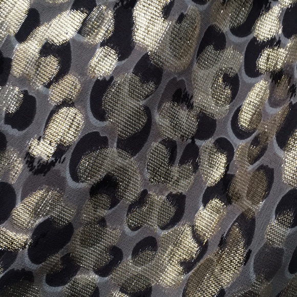 Club Monaco Metallic skirt - Picture 3 of 3